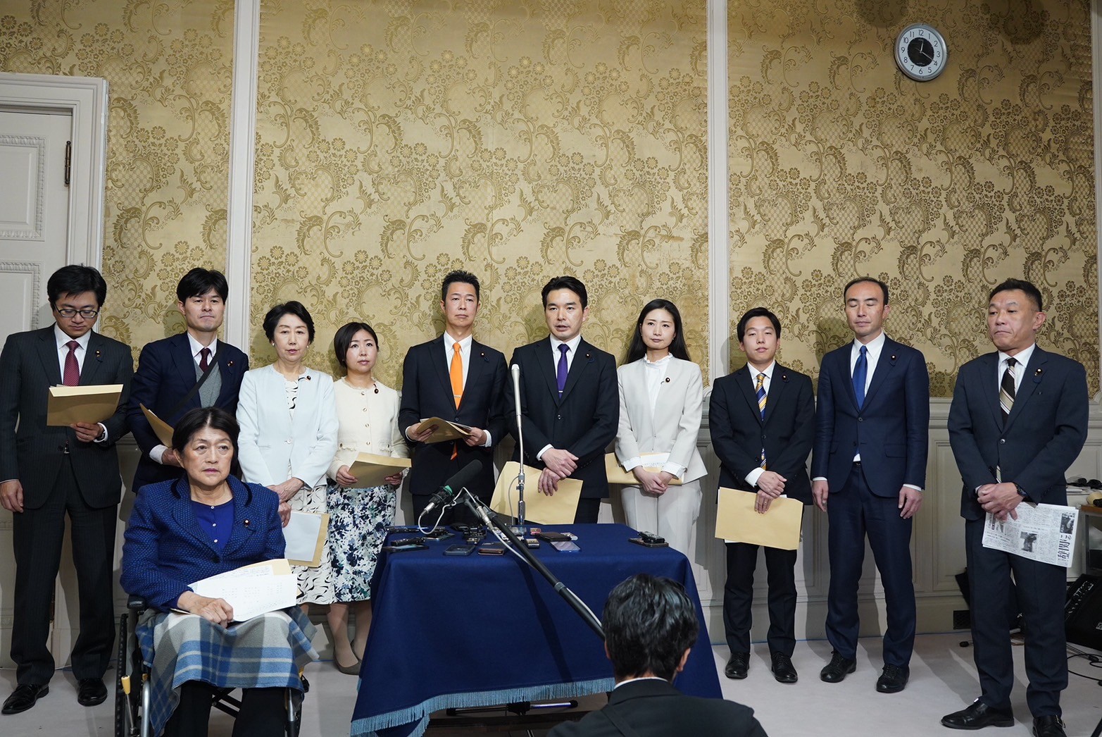 【法案提出】「訪問介護緊急支援法案」を衆議院に提出