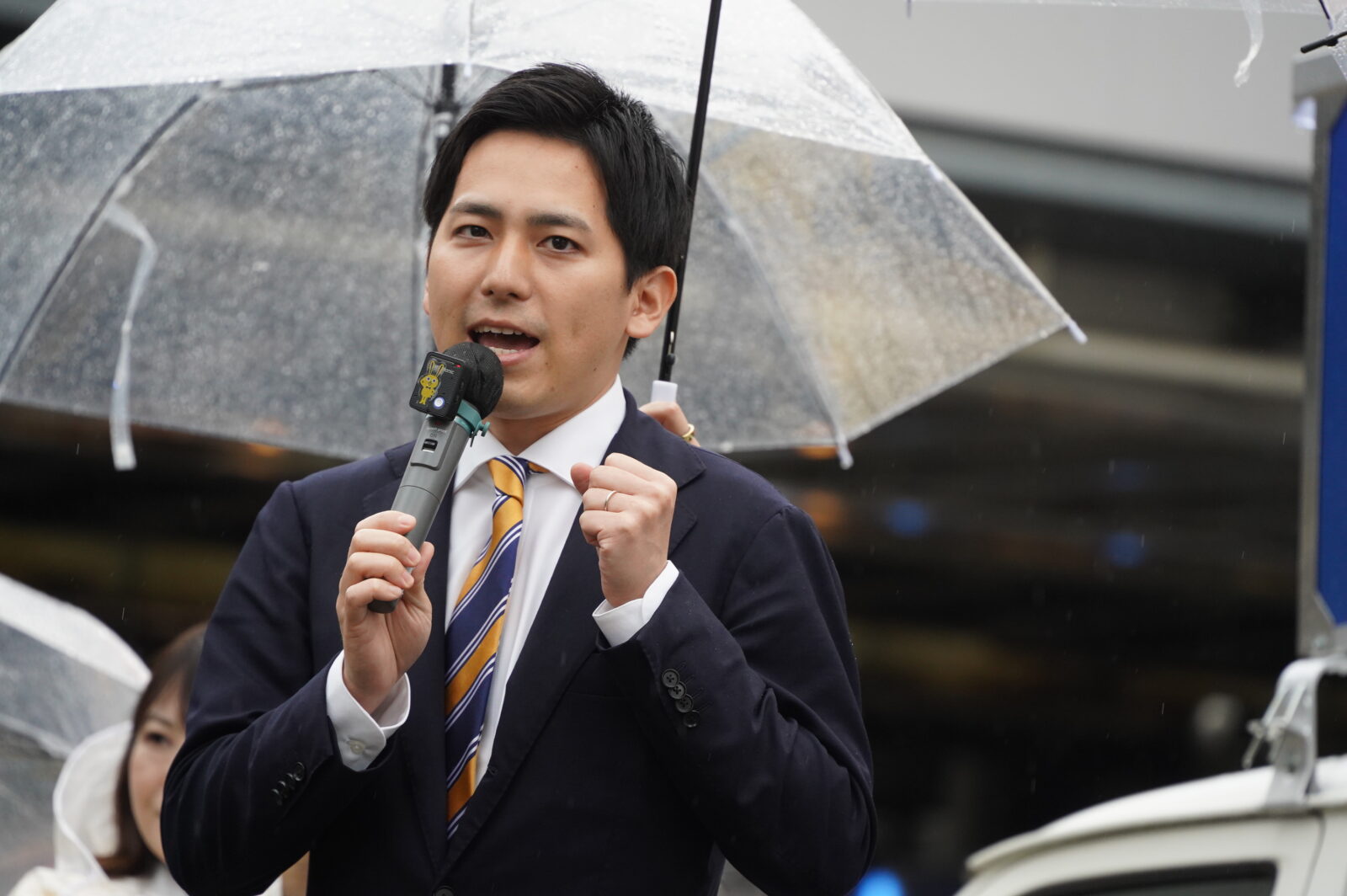 【東京】「一人一人に光をあてる政治を、これからも届けていきたい」玉木代表が牛田総支部長、奥村総支部長と渋谷駅東口で街頭演説