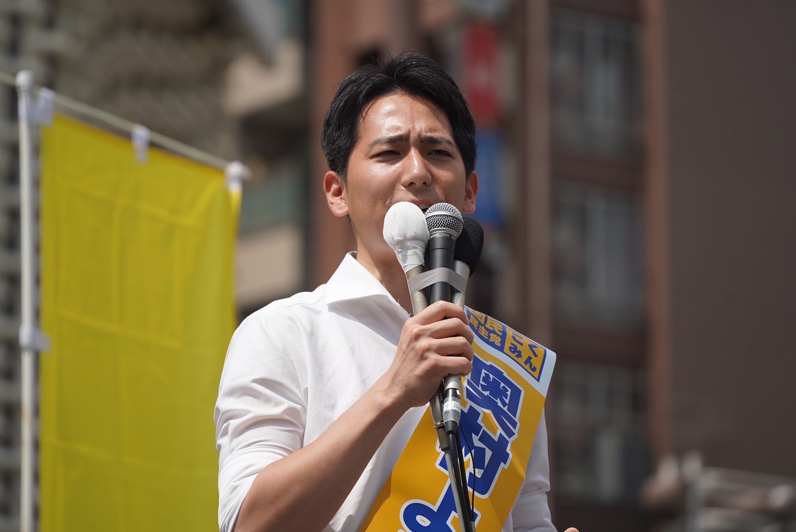 【東京・牛田まゆ・奥村よしひろ】「手取りを増やす夏、日本の政治を変える夏にしていきたい」玉木代表が新橋駅SL広場で第一声