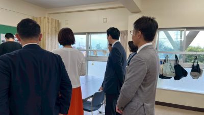 【視察】子ども・子育て・若者政策調査会が「旭出学園」を視察