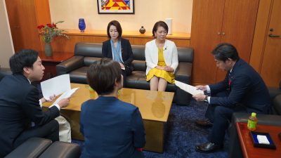 【申し入れ】「障がい福祉における『18歳の壁』対策と『学びの場』の確保に関する提⾔」について厚生労働大臣へ申し入れ