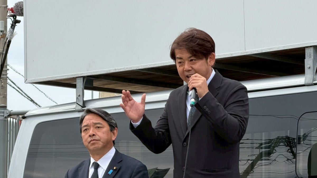 【沖縄】「逃げることのできない安全保障環境だからこそ、対決より解決」榛葉幹事長が豊見城市役所前で街頭演説