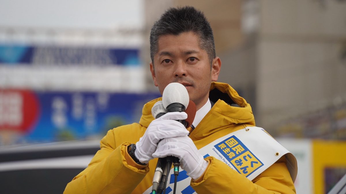 【香川】「何世代先も安心して暮らせる日本を」川崎ともみつ候補が榛葉幹事長と丸亀駅前で街頭演説