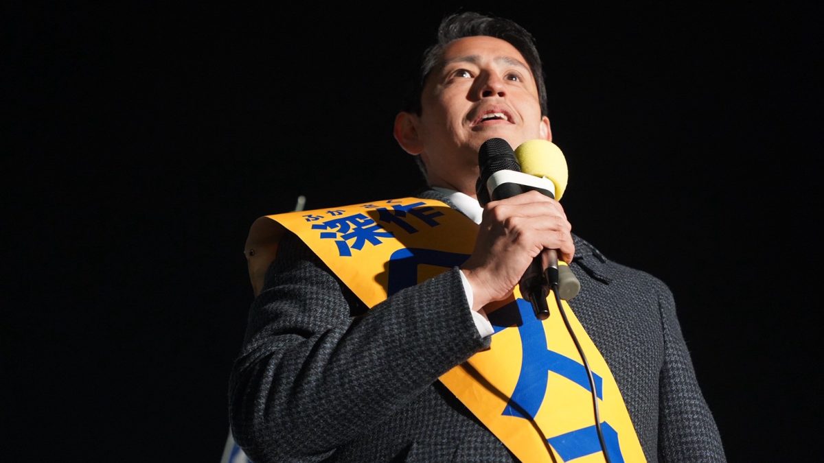 【神奈川19区】「日本の未来にかけるその思いを、政策を推進する後押しに」深作ヘスス候補が玉木代表とでセンター北駅街頭演説