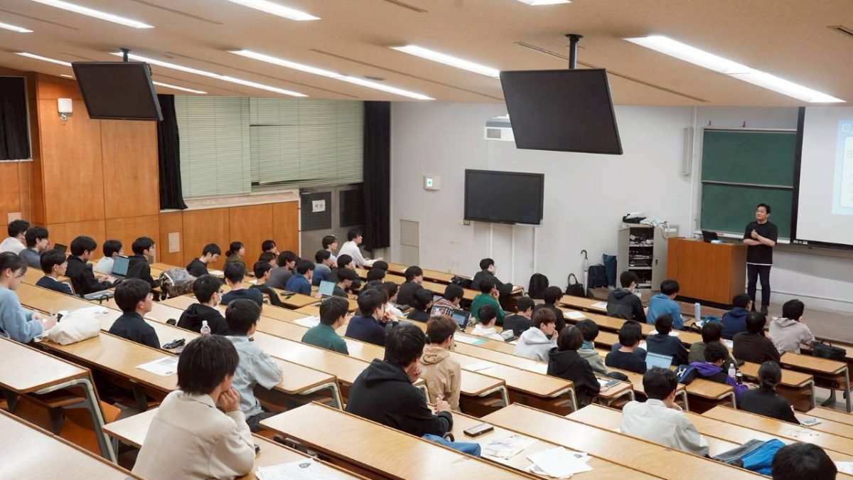 「戦後の憲法議論からの脱却が必要」玉木代表が東京大学で講演