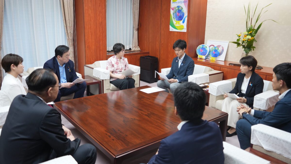 【申入れ】「日本・メルコスールＥＰＡ交渉に関する要請」を鈴木憲和農林水産大臣へ申し入れ